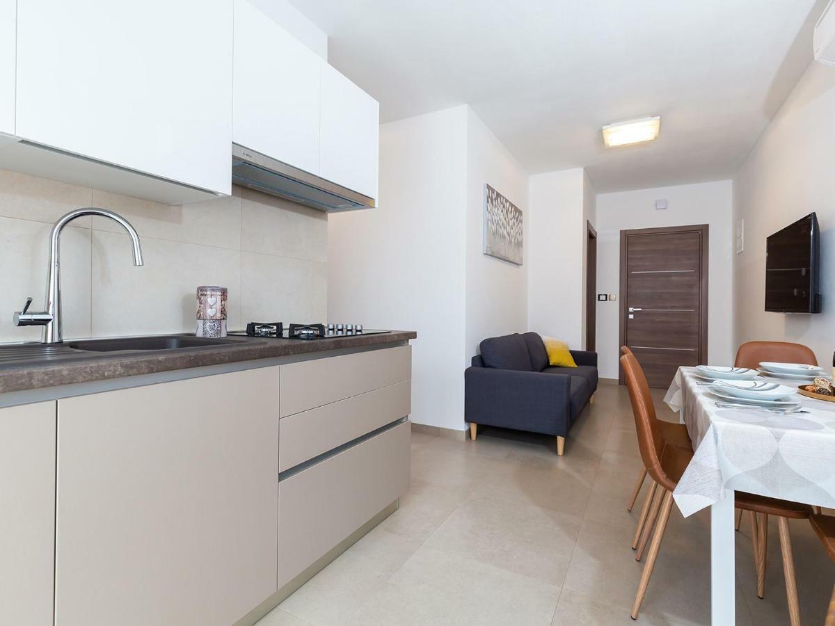 Apartments Gioia Poreč Eksteriør bilde