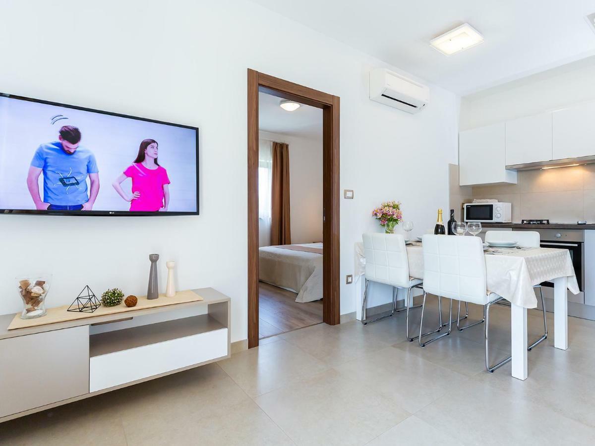 Apartments Gioia Poreč Eksteriør bilde