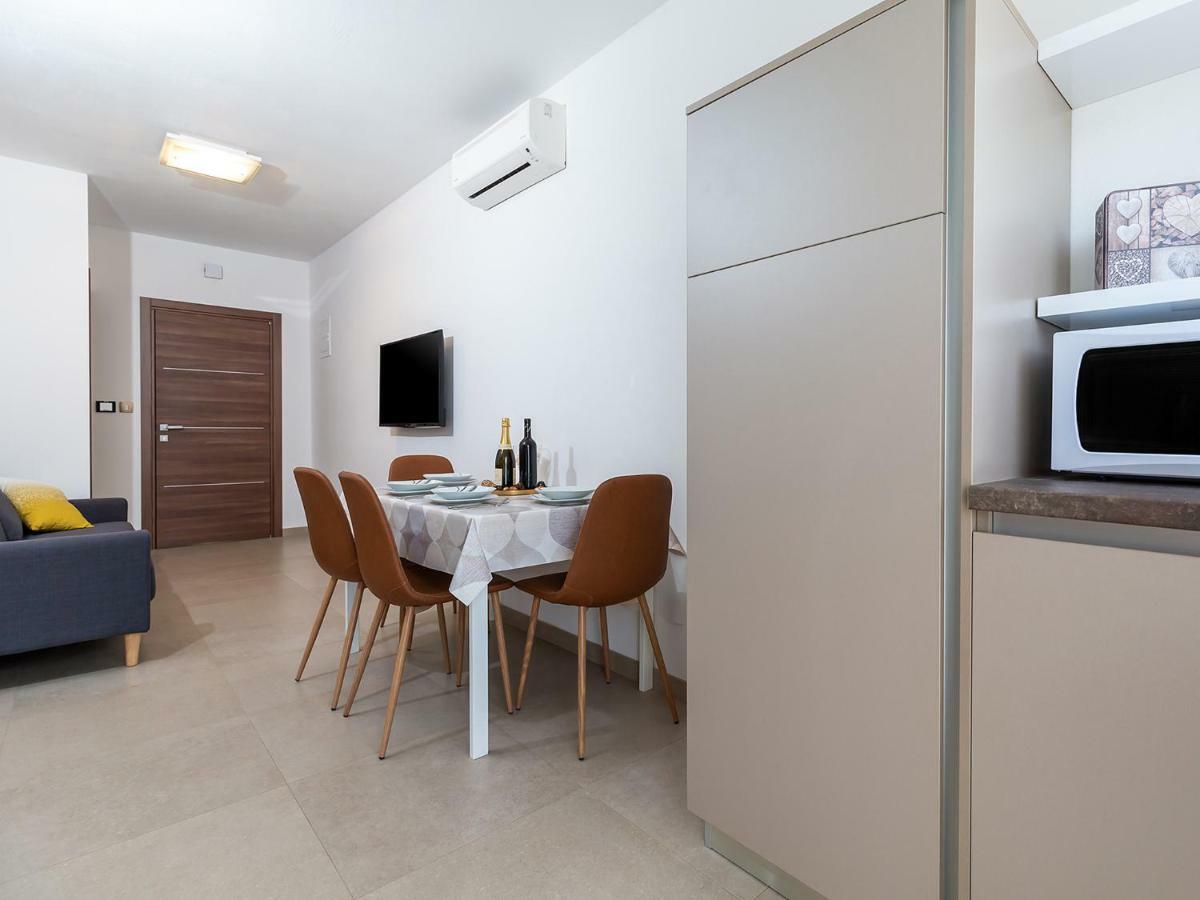 Apartments Gioia Poreč Eksteriør bilde