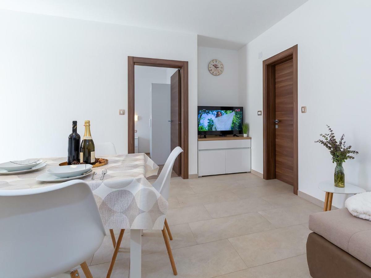 Apartments Gioia Poreč Eksteriør bilde