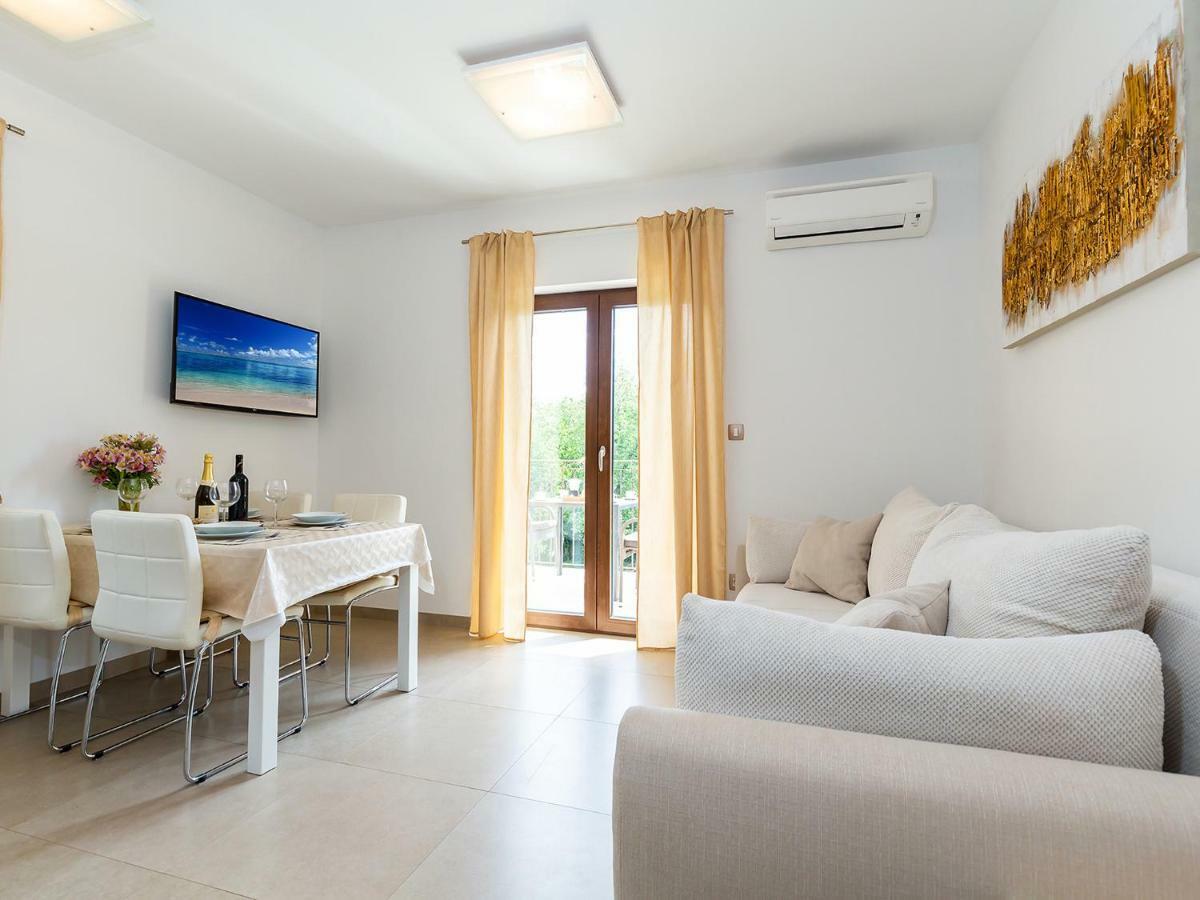 Apartments Gioia Poreč Eksteriør bilde
