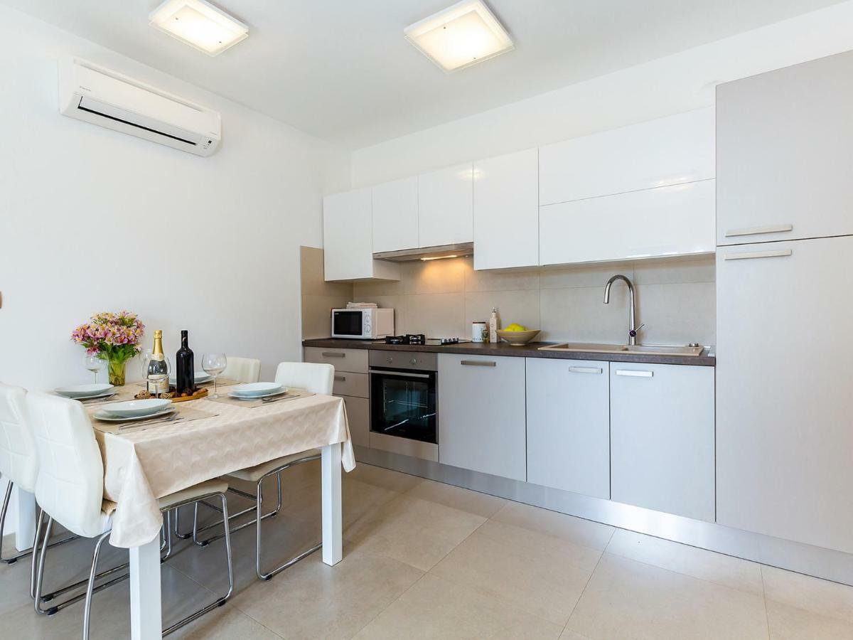 Apartments Gioia Poreč Eksteriør bilde